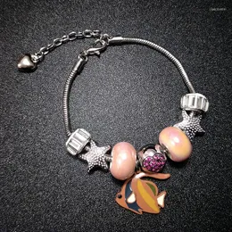 Miã de cerâmica rosa de fios Pulseira de charme de peixes grandes para mulheres pulseiras de tendência Bangles Moda Jóias Handes Feminino Presente 2023