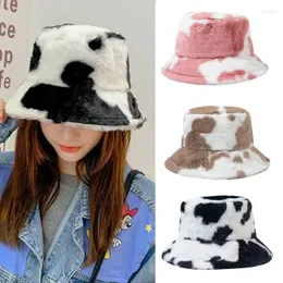 Berets 2023 نساء دلو قبعة الخريف والشتاء دافئ البقرة طباعة أفخم أزياء بنما قبعات غير رسمية للسيدات أغطية الصياد
