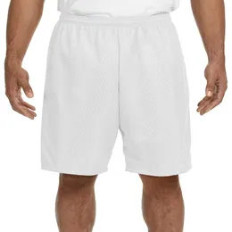 男性は、ポケットジムバスケットボールアクティブウェアを備えたメッシュショーツです
