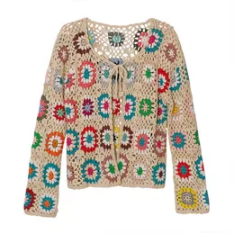 Sweaters Retro hollow longsleeved cardigan 2022 spring and autumn new women's ethnic style coat crocheted sweater