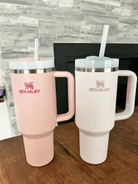 Stanley With Logo Quencher H2.0 40oz Stainless Steel Tumblers Cups with handle Lid And Straw 2nd Generation Car mugs Keep Drinking Cold RoseQuartz Water Bottles 0430