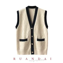 Cardigans Cotton Sticked Cardigan Vest för Sandro 2022 Summer Ny pendlare ärmlös Vneck tröja väst kvinnor