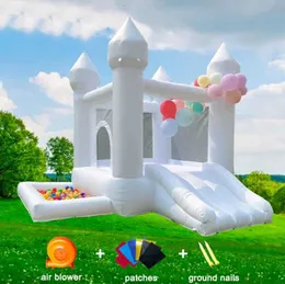 9x9 Soft Play Play Inflável House Branco Branco com Slide Ball Pit Party Utilizou Mini Castelo inflável com navio livre de soprador para o seu