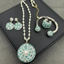 Halskette Ohrringe Set Barock Perle Turmalinschmuck Mode Licht Luxusstil natürlicher Schlangenhaut Tschechische Strass -Strass -Persönlichkeit Frauen Frauen