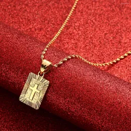 Anhänger Halsketten Christian Kreuz Frauen Gold Farbe Christentum Kruzifix Klassische Schmuck Charme Jesus Artikel