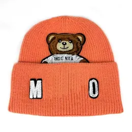 2023 Winter Caps Hats Women Bonnet with Real Raccoon Fur Pompoms 따뜻한 소녀 모자 스냅 백 폼폰 비니 모자 A2