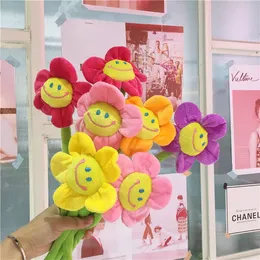 Super urocze bukiet Sun Creative Rose zasłony, guziki kwiatowe, pluszowe zabawki, prezenty ślubne dla lalek