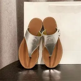 Fashion Slippers 2023 Celins Luxury design Summer Men flat Women Slope Heel Leather Rubber Letter Logo Casual Sandals 01-03