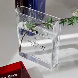 Vaser bok akryl ins blommor transparenta blommor hem dekoration nordisk europe modern hydroponisk skrivbord prydnad gåva 230505