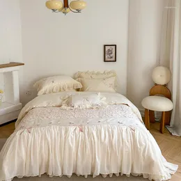 寝具セットベージュピンク1000TCエジプト綿フランスの結婚式セット花レース刺繍フリル布団カバーベッドシート枕カバー