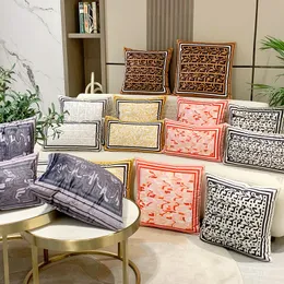 Designer Cushion Home Chair Sofa Decorative Pillow With Inner F letter Printed Luxury Brand Car Cushions Fashion Pillowcase