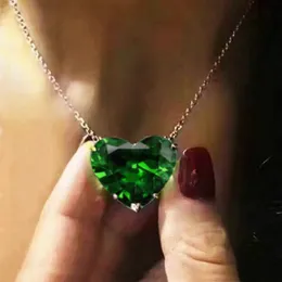 15mm Heart Lab Emerald Promise Pendant 925 Sterling Silver Wedding Pendants Necklace For Women Bridal Party Choker Jewelry
