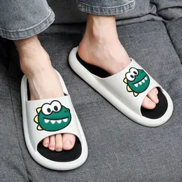 Sapateiros de verão sapatos de mulher piso plano encantador desenhour de dinossauro chinelos internos fêmeas de banheiro não escorregadio home slippers homem plus size 230505