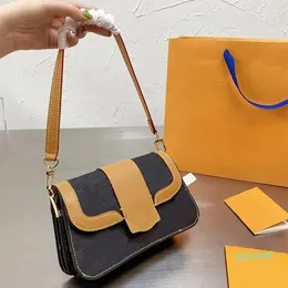 2023 Bag worki mody crossbody mody torby na ramię ilość torebka cztery kolory wybory