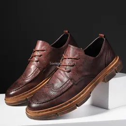 New Brown Retro Lace-up Mens Leather Shoes High Quality Man Casual Shoes Comfortable Men Loafers Shoes chaussures en cuir hommes