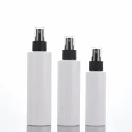 Bottiglia spray cosmetica da 100 ml 150 ml 200 ml Bottiglia in PET a spalla piatta bianca Bottiglia spray toner spray a strisce nere 100 PZ / LOTTO