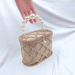 Mischieveivousevening Bags 2023 New Tide Diamond Bagememay角夏夏の大容量ヨーロッパとアメリカのトレンドバスケットバッグ