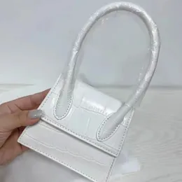 Dizeller tasarımcı çanta omuz çantası kutu İtalya moda debriyaj flep jingle çanta sapı kadın flep lüks el çantası nappa gündelik debriyaj benzersiz kayış çantası 20cm 14cm001