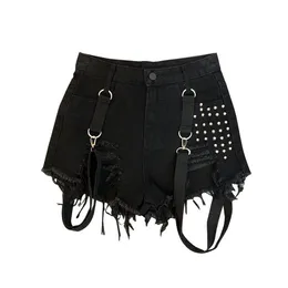 Kvinnor S Shorts Summer Fashion Black Punk High midja Tassel Belt Rivet Denim Pantsuits Female Gothic Short Jeans Mujer 230505