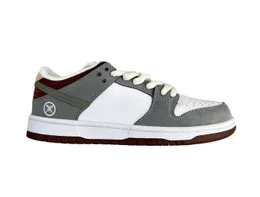 Yuto Horigome Low Shoes SB FQ1180-001 White Grey Pink Lows Sportsneakers för kvinnor och män storlek US 4Y-11 EUR 36-45