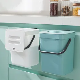 Waste Bins Wall Mounted Trash Can With Lid Kitchen Cabinet Hang Living Garbage Car Recycle Storage Dustbin 230505