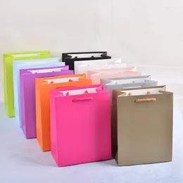 Embrulho de presente 20pcs/lote de papel simples saco de papel kraft caixa de doces com manipulação pacote de festas de aniversário de casamento