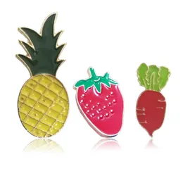 Broszki szpilki ananasowe truskawkowe szorszowe enamel kreskówkowy Prezent owoc