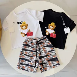 Baby Designer T Shirt krótkie rękawowe Ubrania dla dzieci Dwuczęściowy zestaw dziecięcy ubrania maluch sceny chłopców dziewczyn