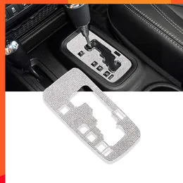 Luxurious Bling Crystal Car Gear Shift Box Trim Sticker Panel Cover for Jeep Wrangler Jk Jku 2012-2018 Car Accessories Interior for Women