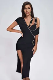 Casual Dresses High Quality New Celebrity Black One Shoulder Open Fork BodyCon Rayon Bandage Dress Elegant Club Party Dress Vestidos Z0506