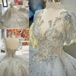 Princess Silver Gillter Quinceanera Kleider wulstige Perlen-Kristallapplikation Schnürkorsett Prom Sweet 16 Dress Vestidos De 15 anos