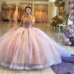 Lavendelrosa Prinzessin Quinceanera Kleider Schulterfrei Applikationen Glitter Schnürkorsett Vestidos De 15 Anos Geburtstagsabschlussballkleid