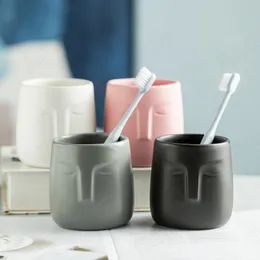 Badzubehör-Set European Ceramic Mouthwash Cup Simplicity Face Relief Ornaments Desktop Creative Toothbrush Cups Home Bathroom Accessories 230505