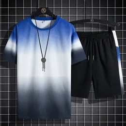 남성용 트랙복 남자 세트 패션 2 PCS 캐주얼 땀복 짧은 슬리브 티셔츠 반바지 세트 남성 스포츠웨어 트랙 슈트 여름 스포츠트 5XL 230506