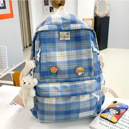 バックパック2023 Schooltas Vrouwelijke Koreaanse Stijl Japanse Rooster Nylon Rugzak学生キャンパスBos Literatuur en Kunst