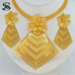 Brincos colar de jóias de moda dubai Conjunto de jóias de 24k Brincos de cobre em forma de ouro de 24k para festas de casamento femininas Conjunto de jóias por atacado 230506