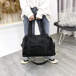 Duffel Bags 2023 Seyahat Çantası Bagaj Kadınlar Hafif Spor Çanta Valizleri Ve