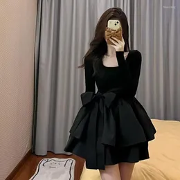 Casual Dresses Women's Clothing 2023 Spring Summer Show Thin Tie Black Puffy Dress with Bow College Style Wear Långärmad kakkjol