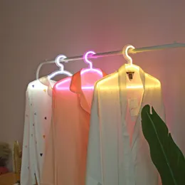 Organização criativa led cabide de roupas luz néon cabides ins lâmpada proposta romântico vestido casamento decorativo varal