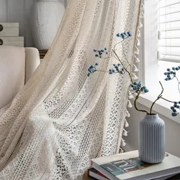 カーテンかぎ針編みのくぼんで、リビングルームの装飾のための透明なカーテンを出てコルチナスラサラホーム