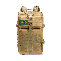 Mochila Pacote de Mochila 50L Capacidade Homem Exército Tactical Militar Backpack Backpack Imper impermeável ao ar livre Campo de camping de caça à caça à bandeira brasileira P230508