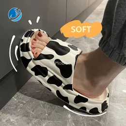 Pantofole Mo Dou Pantofole estive da donna morbide e comode Pantofole da bagno all'aperto per interni Suola spessa Uomo Scivoli Scarpe da spiaggia da strada Drop 230508