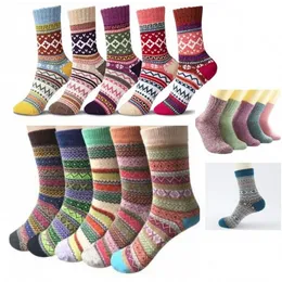 Retro Frauen Wintersocken Warme Dicke Weiche Wollsocken Weihnachtsgeschenk Socken Für Frauen Und Männer Xmas Party Supples Dekoration bb0508