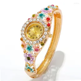 ساعة معصم ملونة Cloisonne Hollow Bangle Watch المجوهرات الصينية مينا مرعوبة من الذهب مسكنة المجوهرات معصم المعصم هدية