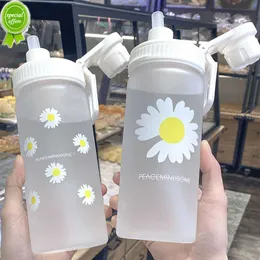 Vattenflaska med halm Little Daisy Sport Plast Portable Water Bottle For Drick Coffee Tea Mugg Outdoor Cups Drink Bottle