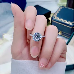 Ring 2CT Moissanite Diamond Ring 100% Real 925 Sterling Silver Wedding Band Rings for Women Bridal Engagement Smycken