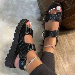 Slippers 2023 Plaid Buckle Strap Sport Sandals Women's Casual Shoes Open Toe Beach Anti-Slip Platform Sandals Flat Sandals Ladies Shoes 2305