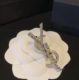 20style Luxury Women Designer Brand Letter Brooches 18k золота с золотой инкрустацией хрустальный страт -хрустали