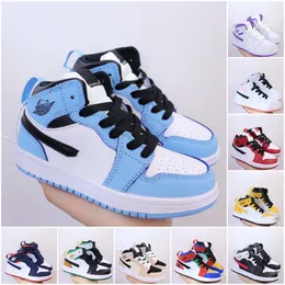Kid Air Jumpman 1 Basketball Shoes 1s Sneakers Lost Found Found Found Patent University Blue Stage Haze Green Green Royal Unc Kids 스포츠 트레이너 크기 22-37