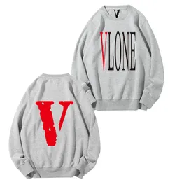 Vlone överdimensionerad hoodie big v mens tshirts designer hoodie tryck bokstav lyx svart och vit grå regnbåge färg sommar sport mode bomullsladd